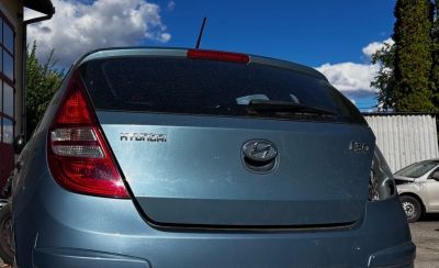 HYUNDAI i30 (FD) Csomagtérajtó - Csomagtérajtó