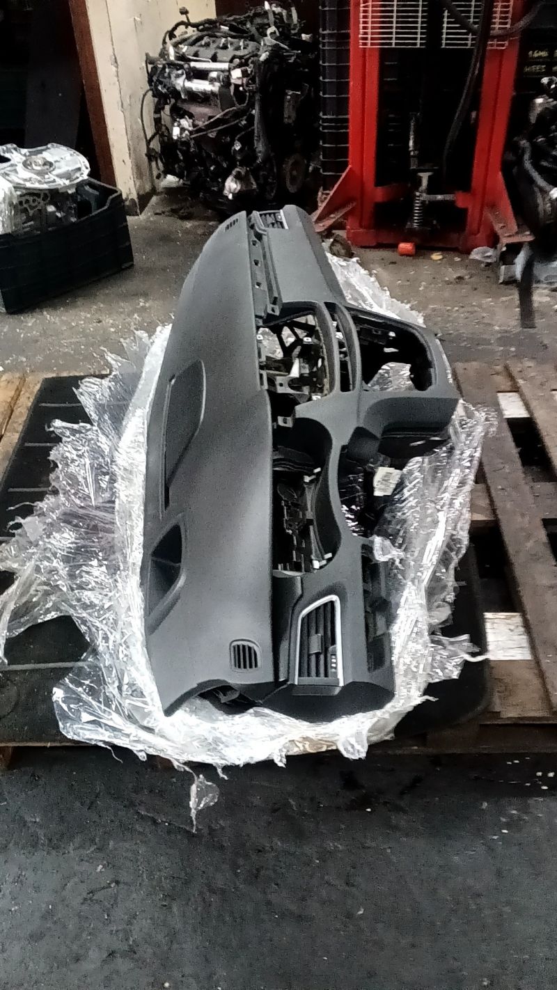 Peugeot 508 műszerfal  - Műszerfal | EXPO.HU