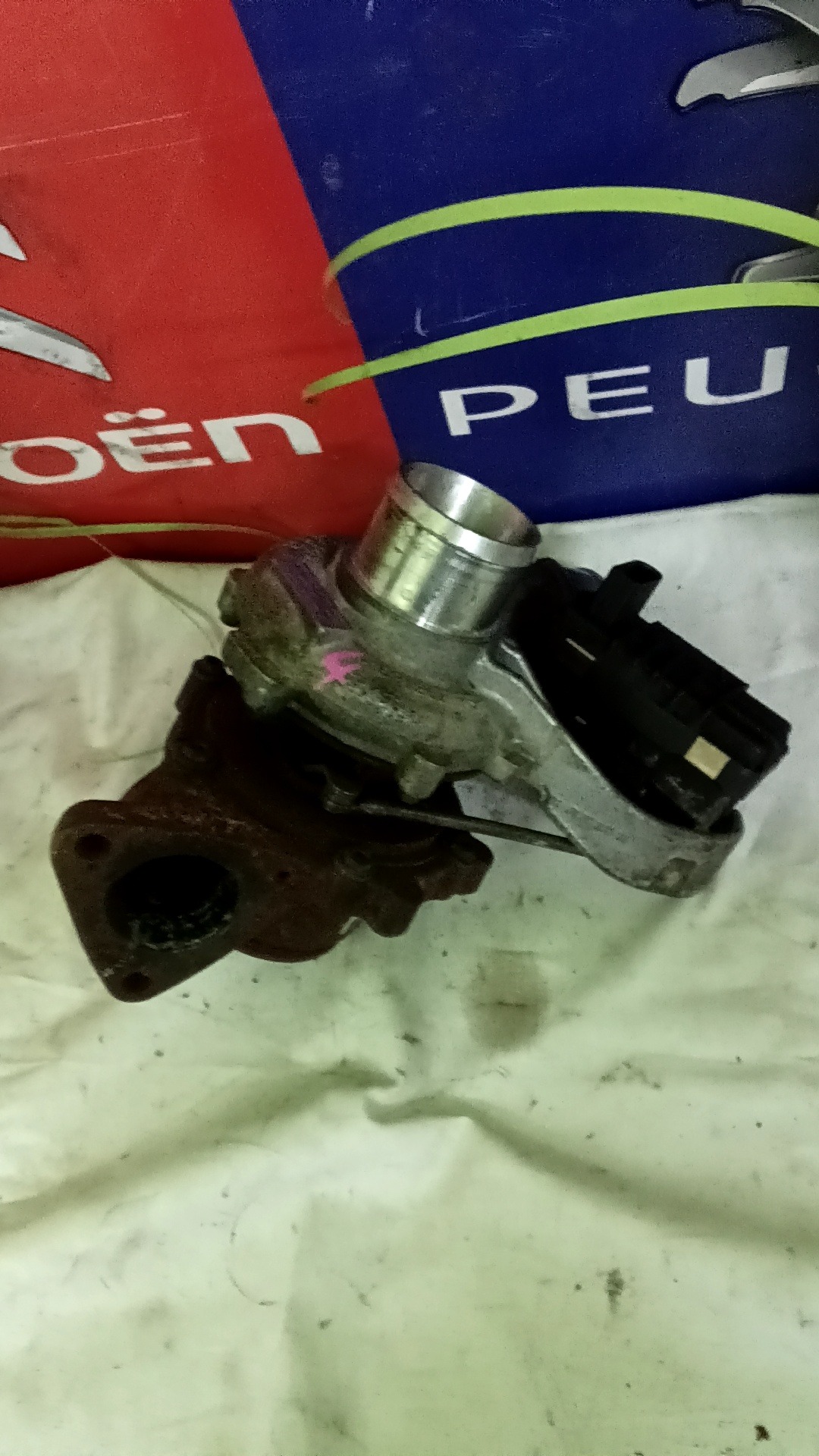 Turbó CU30-6K6682-BB