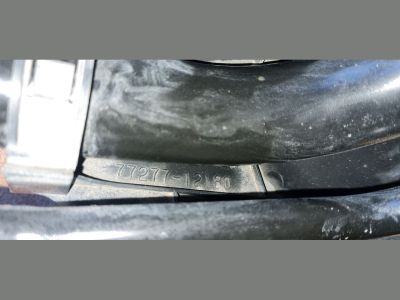 TOYOTA AURIS Tankbetöltő cső - Tankbetöltő cső