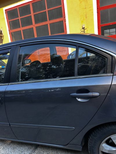 KIA MAGENTIS Bal hátsó Ajtó (Üres lemez) - Bal hátsó Ajtó (Üres lemez)