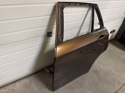 BMW X1 E84 gyári bal hátsó rozsdamentes ajtó  - 4. kép