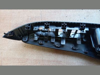 HYUNDAI TUCSON Bal első Ajtó Kárpit Könyöklő - 6. kép