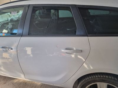 OPEL ASTRA J Sports Tourer Bal hátsó Ajtó Fehér (Részeivel) 6040 - 1. kép