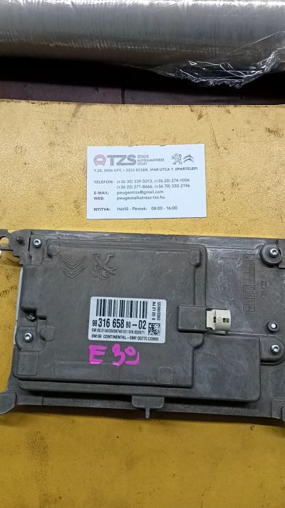 Kijelző 9831665880 - Kijelző