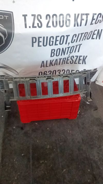 Peugeot 3008/5008 zàrhíd - 2. kép