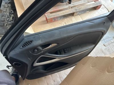 OPEL ZAFIRA C (P12) Jobb első Ajtó (Részeivel) Fehér 8674 - 2. kép