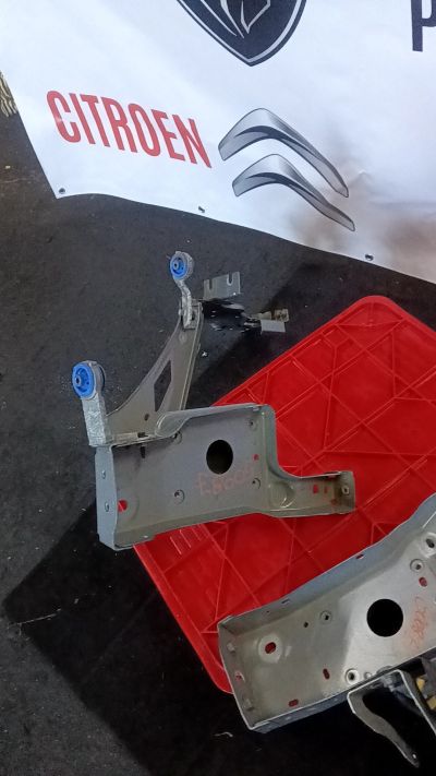 Peugeot 3008,5008 nyúlvány vég - Lökhárító Merevítő