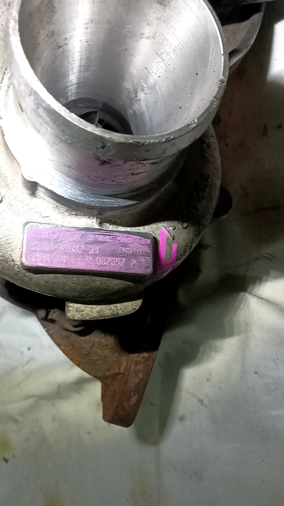 Turbó CU30-6K6682-BB