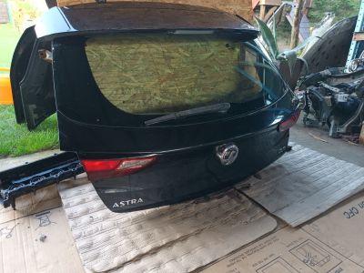 OPEL ASTRA K Csomagtérajtó Z22c 3679