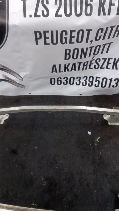 Peugeot 5008 lökhárító tartó  - Lökhárító tartó
