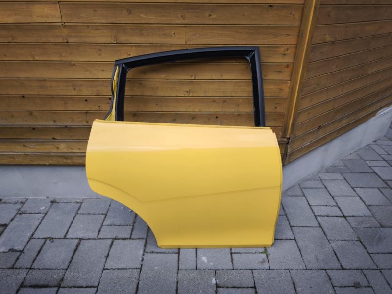 Jobb hátsó ajtó Sárga - Jobb hátsó Ajtó (Üres lemez) | EXPO.HU