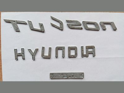 HYUNDAI TUCSON Hátsó Embléma - Csomagtérajtó