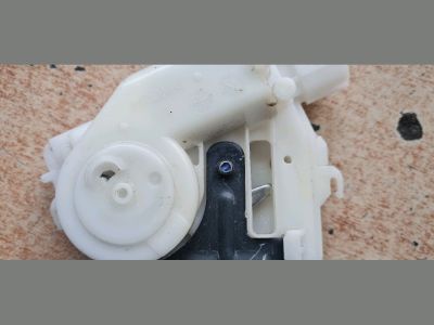 TOYOTA AURIS Csomagtérajtó Zárszerkezet - 6. kép
