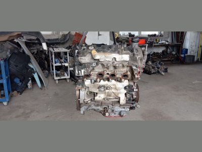 TOYOTA AURIS (_E18_) Fűzött Blokk - 7. kép