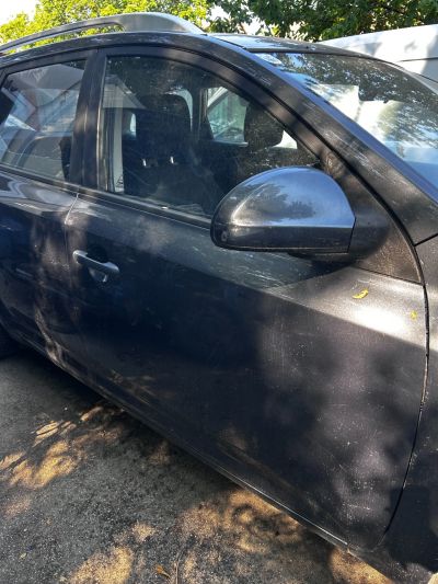 KIA CEE'D SW (ED) Jobb első Ajtó (Üres lemez) - Jobb első Ajtó (Üres lemez)