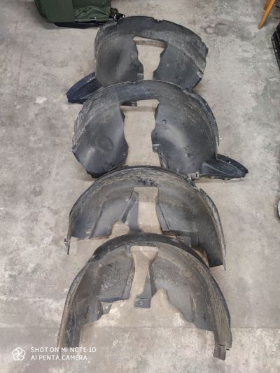 Dobbetétek , gyári első/hátsó - Karosszéria