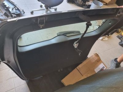 OPEL MOKKA Csomagtérajtó Fekete 9292 - 3. kép