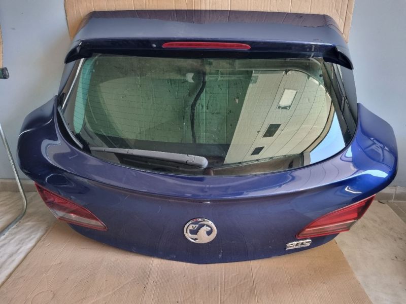 OPEL ASTRA J GTC Csomagtérajtó Kék (Részeivel) 9333 - Csomagtérajtó | EXPO.HU