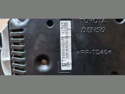TOYOTA AURIS Kilométeróra - Kilométeróra