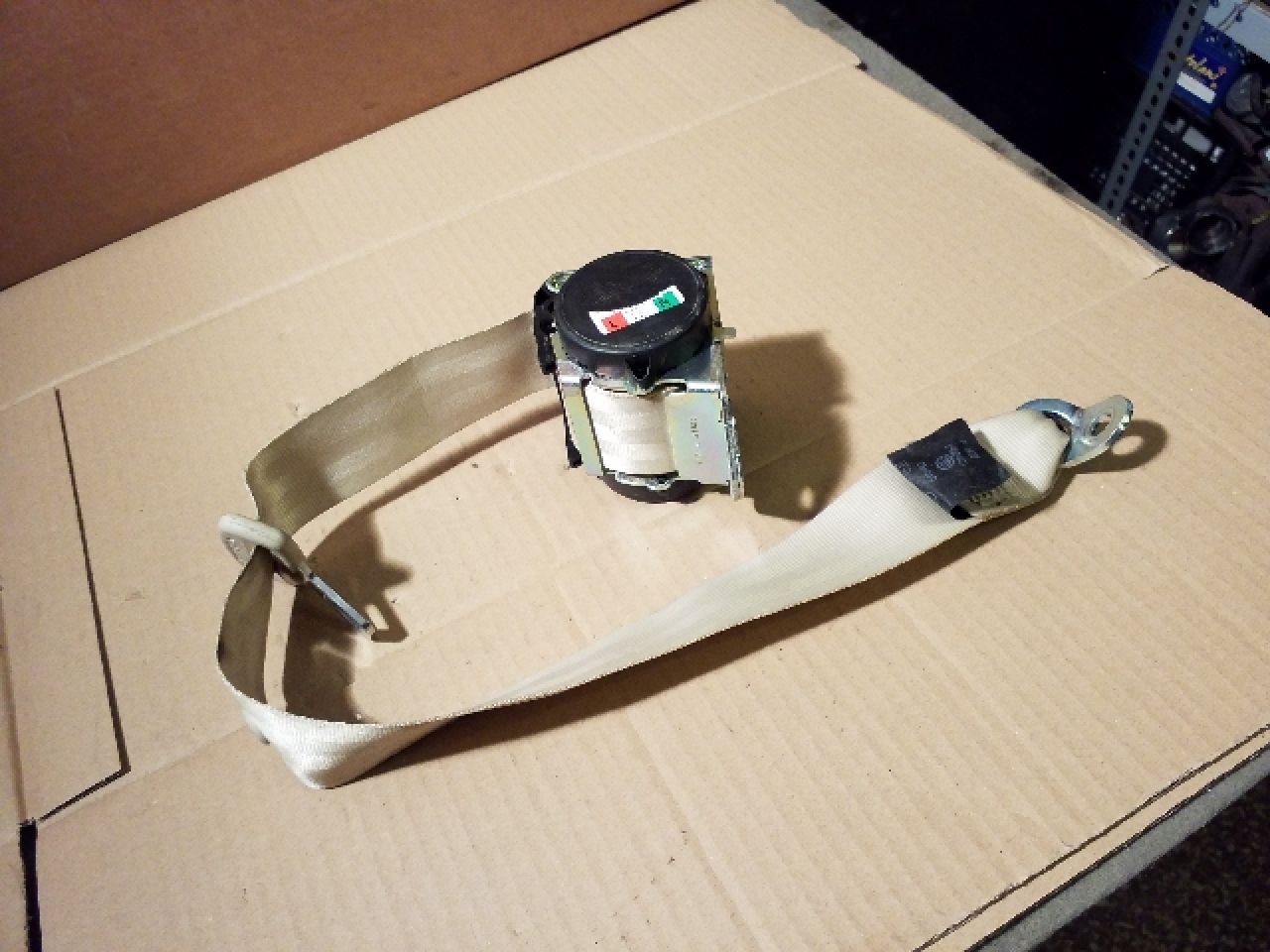 SKODA OCTAVIA II (1Z3) Bal hátsó Biztonsági Öv