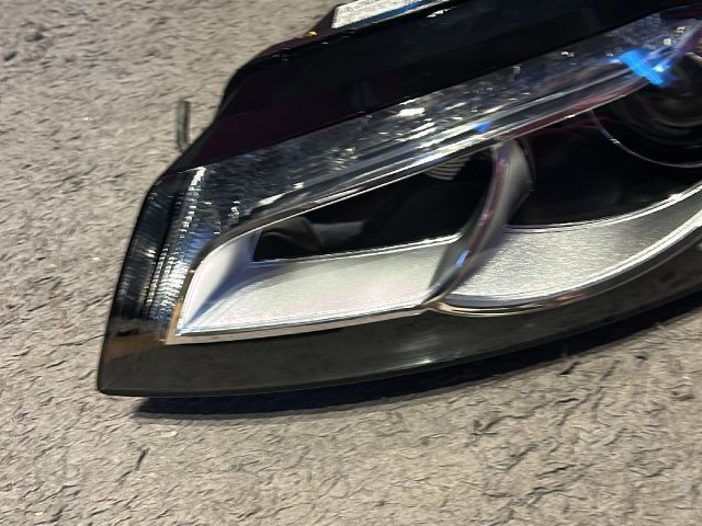 Bal Xenon Fényszóró Facelift - 9151 - Bal Xenon Fényszóró | EXPO.HU