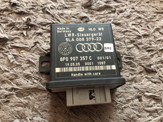 Fényszóró Elektronika- 7617