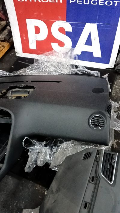 Peugeot 5008 műszerfal 