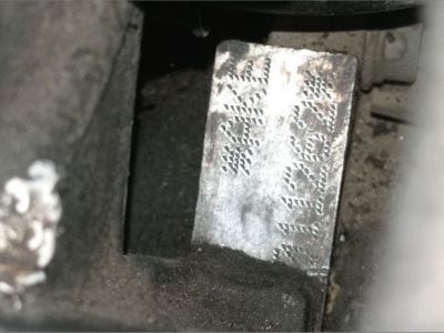AUDI A6 C5 (4B2) Fűzött Blokk *138546* - Fűzött Blokk