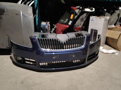 SKODA FABIA II Első Lökhárító (Részeivel) - Első Lökhárító (Részeivel)