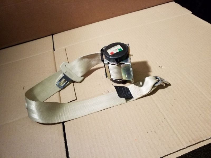 SKODA OCTAVIA II (1Z3) Bal hátsó Biztonsági Öv - Bal hátsó Biztonsági Öv | EXPO.HU