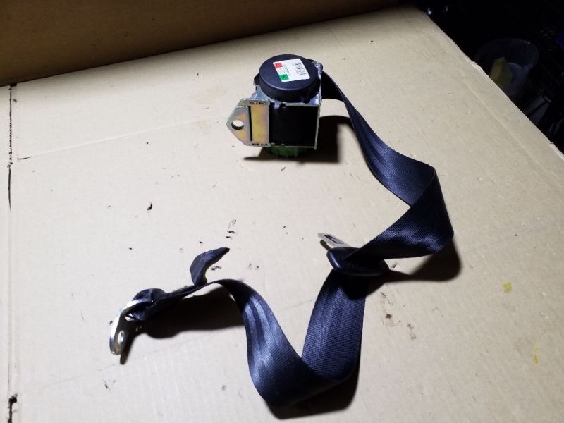 SKODA OCTAVIA II (1Z3) Bal hátsó Biztonsági Öv - Bal hátsó Biztonsági Öv | EXPO.HU