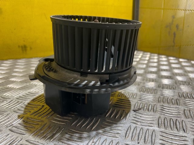 VW GOLF V (1K1) Fűtőmotor (Klímás)