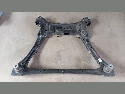 HYUNDAI TUCSON Első motortartó keret (bölcső) - Első motortartó keret (bölcső)