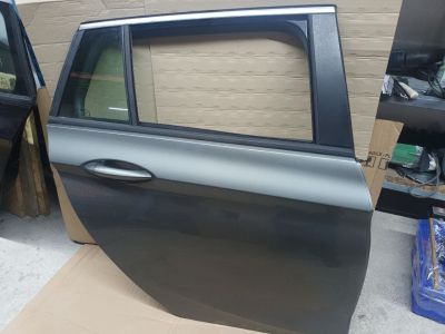 OPEL ASTRA K Tourer Jobb hátsó Ajtó (Részeivel) Z41w 5889 - 1. kép