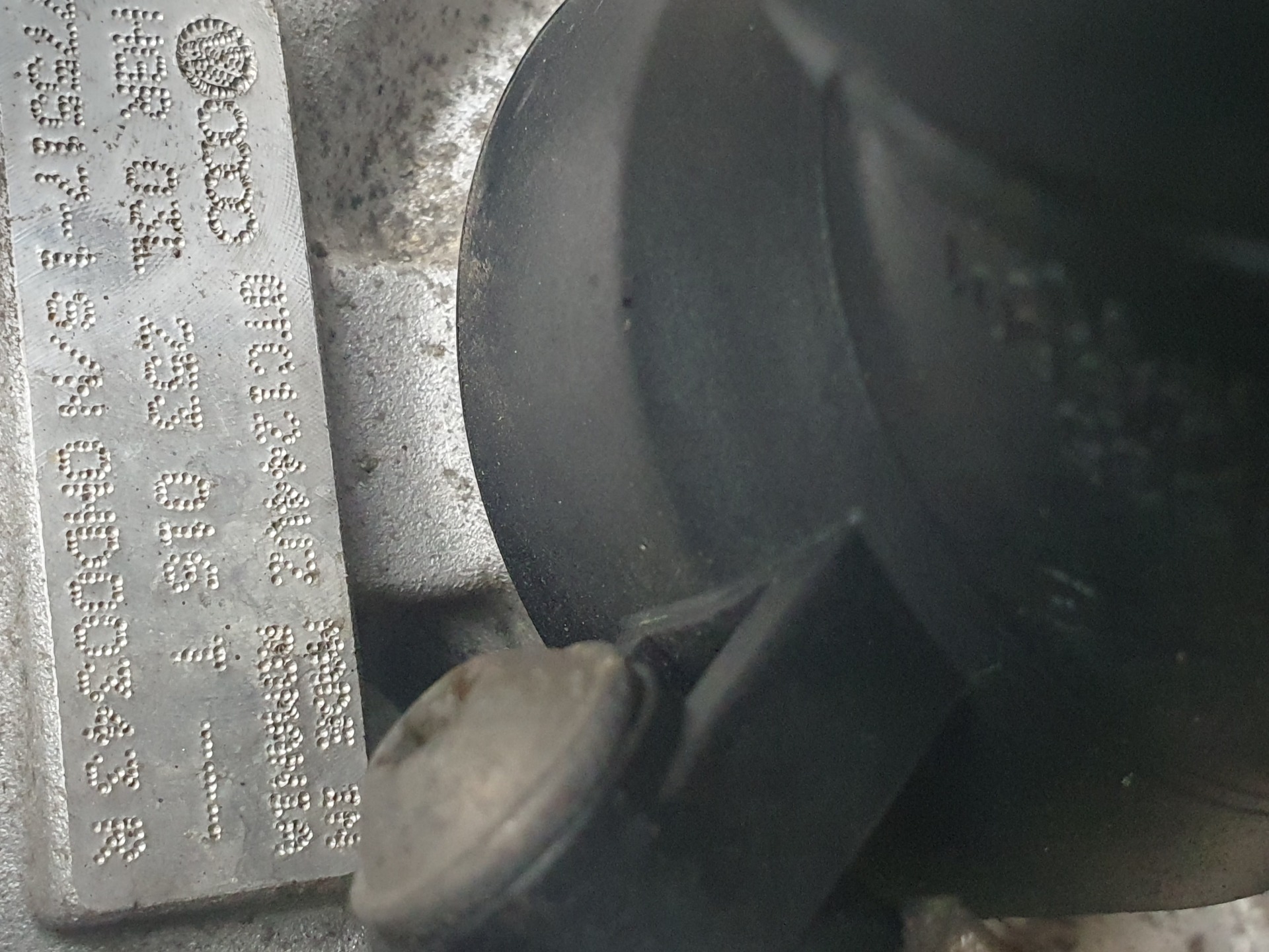 1.6 CRTDI motor alkatrészek  image 4