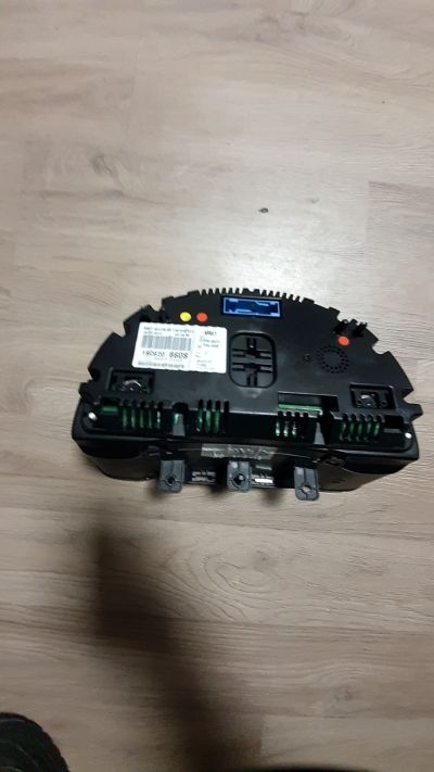 Up kilométeróra Fekete keretes. - 3. kép