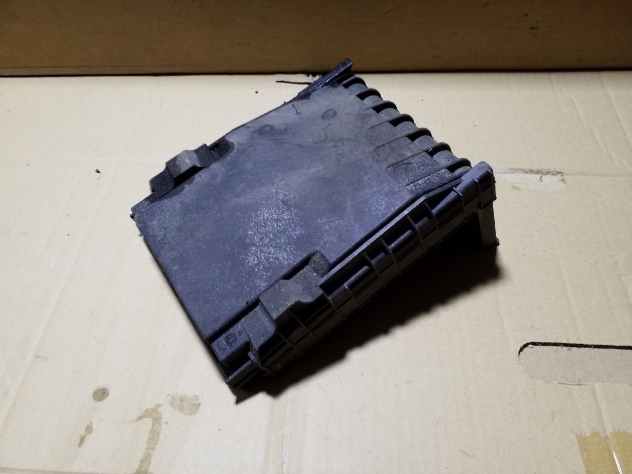 SKODA OCTAVIA II (1Z3) Biztosítéktábla Fedél