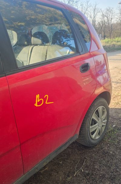 DAEWOO KALOS Bal hátsó Ajtó (Részeivel) - Bal hátsó Ajtó (Részeivel)