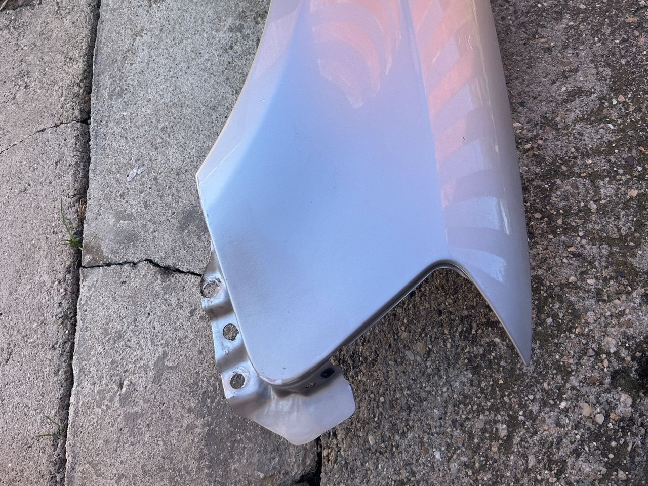 Jobb első Sárvédő- Nagymaszkos- 8754