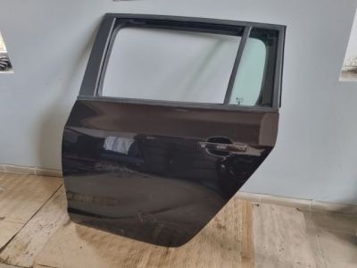 OPEL ZAFIRA C (P12) Bal hátsó Ajtó (Részeivel) Barna 8928 - Bal hátsó Ajtó (Részeivel)